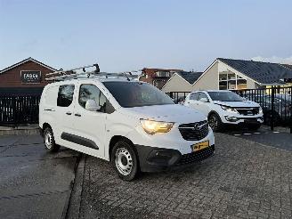 begagnad bil bedrijf Opel Combo 1.2 Turbo L2H1 Edition | BENZINE !! 2020/10