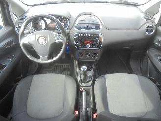 Fiat Punto Evo 1.3 M- Jet Street D 80pk Euro5, Airco, Cruise control picture 13