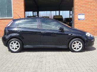 Fiat Punto Evo 1.3 M- Jet Street D 80pk Euro5, Airco, Cruise control picture 6