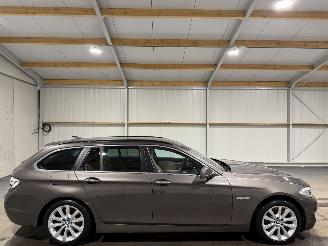 Vrakbiler auto BMW 5-serie 530XD 190kW Automaat High Executive 2012/10