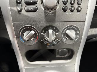 Opel Agila 1.0 50kW Airco Navigatie Edition picture 18