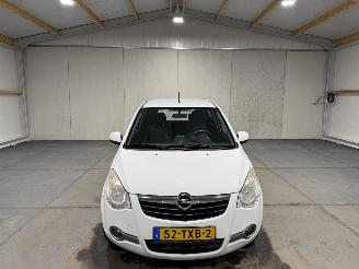 Opel Agila 1.0 50kW Airco Navigatie Edition picture 4