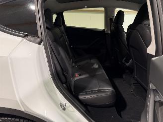 Tesla Model Y 175kW RWD 58kWh picture 35