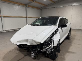 Volvo C-40 82kWh 185kW Single Motor Extended Range Plus picture 10