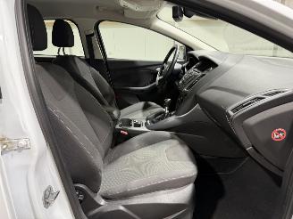 Ford Focus 1.0 EcoBoost 92kW Edition Plus picture 23