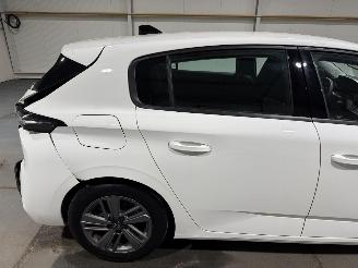 Peugeot 308 1.2PureTech 96kW Active Pack Business picture 29