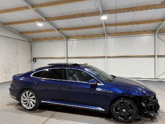 Volkswagen Arteon 2.0TSI 140kW Automaat Pano Business R picture 2
