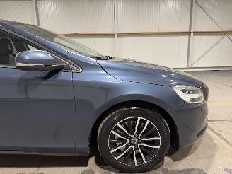 Volvo V-40 2.0 D2 88kW Automaat Kinetic picture 14