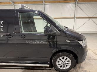 Volkswagen Transporter 2.0TDI 81kW L2 picture 20
