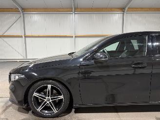Mercedes A-klasse 200 120kW Automaat Business Solution AMG Upgrade picture 13