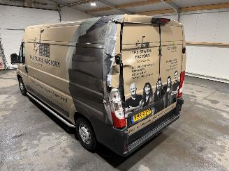 Peugeot Boxer 2.2BlueHDI 103kW L3H2 Premium picture 22