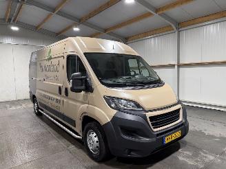 Peugeot Boxer 2.2BlueHDI 103kW L3H2 Premium picture 3