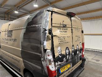 Peugeot Boxer 2.2BlueHDI 103kW L3H2 Premium picture 26