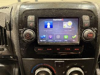 Peugeot Boxer 2.2BlueHDI 103kW L3H2 Premium picture 36