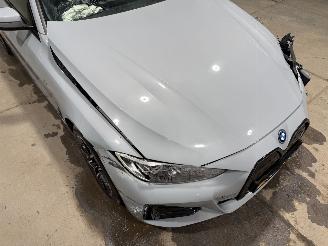 BMW i4 eDrive40 84kWh 250kW High Executive picture 21