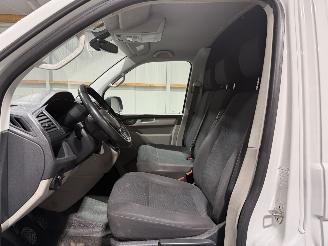 Volkswagen Transporter 2.0TDI 75kW Highline picture 14