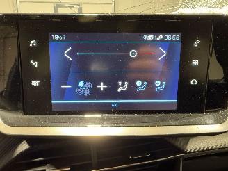 Peugeot 208 1.2PT 74kW Automaat Blue Lease Active picture 34