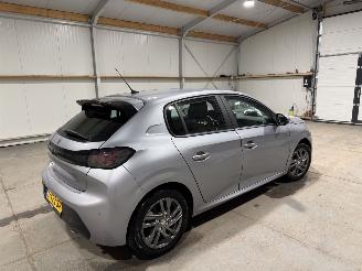 Peugeot 208 1.2PT 74kW Automaat Blue Lease Active picture 5