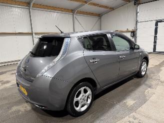 Nissan Leaf 24kWh 80kW Tekna picture 5