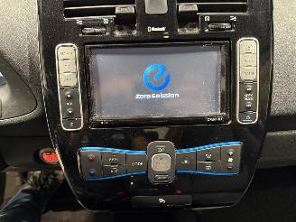 Nissan Leaf 24kWh 80kW Tekna picture 17