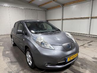 Nissan Leaf 24kWh 80kW Tekna picture 3