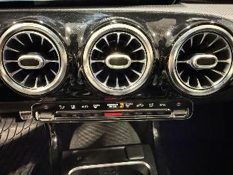 Mercedes A-klasse 200 120kW Pano Business Solution AMG picture 36