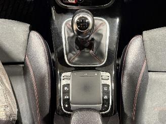 Mercedes A-klasse 200 120kW Pano Business Solution AMG picture 37