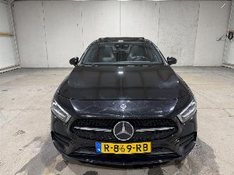 Mercedes A-klasse 200 120kW Pano Business Solution AMG picture 4