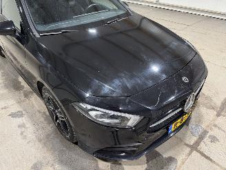 Mercedes A-klasse 200 120kW Pano Business Solution AMG picture 19