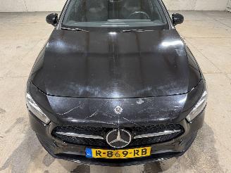 Mercedes A-klasse 200 120kW Pano Business Solution AMG picture 20