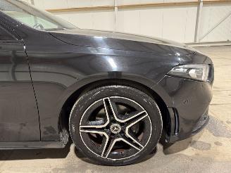Mercedes A-klasse 200 120kW Pano Business Solution AMG picture 16