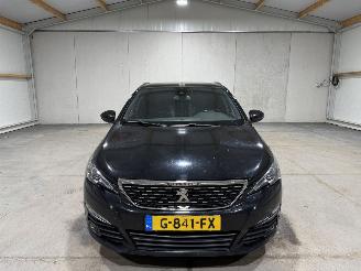 Peugeot 308 1.2PT 96kW Automaat GT-Line picture 4