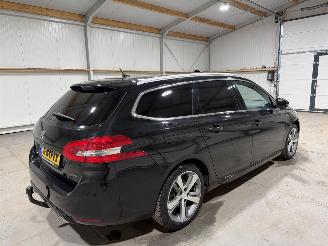 Peugeot 308 1.2PT 96kW Automaat GT-Line picture 5
