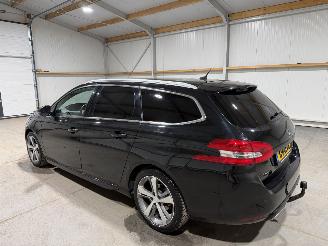 Peugeot 308 1.2PT 96kW Automaat GT-Line picture 11