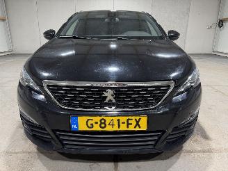 Peugeot 308 1.2PT 96kW Automaat GT-Line picture 14
