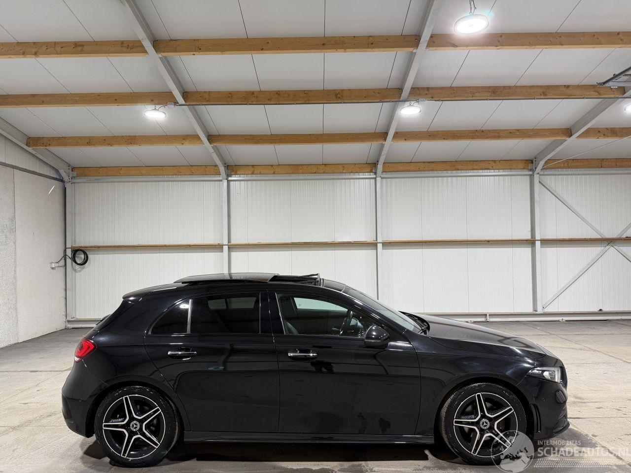Mercedes A-klasse 200 120kW Pano Business Solution AMG