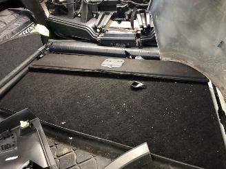 Peugeot 308 308 SW 1.2 PureTech Blue Lease Executive picture 11