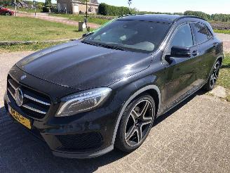 Vrakbiler auto Mercedes A-klasse GLA-klasse 250 Ambition 2014/8