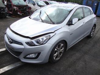 Purkuautot passenger cars Hyundai I-30  2013/1