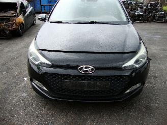 Hyundai I-20  picture 2