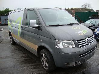 Volkswagen Transporter  picture 3
