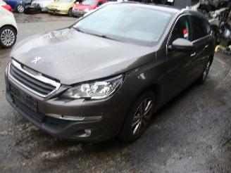 Coche siniestrado Peugeot 308  2015/1