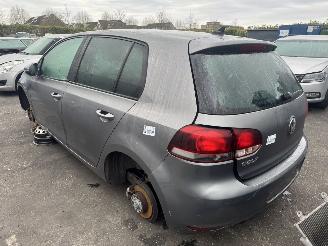 Volkswagen Golf  picture 3