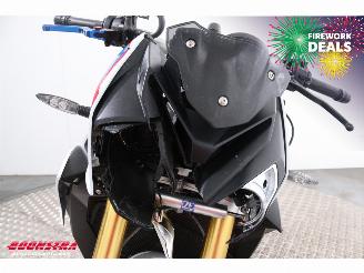 BMW S 1000 R Akrapovic ABS Dynamic Pakket picture 13