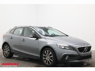 Volvo V-40 Cross Country 2.0 D2 Aut. Kinetic Navi Airco Cruise picture 2