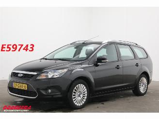 Voiture accidenté Ford Focus 1.6 Aut. Titanium Navi Clima Cruise PDC AHK 2008/8