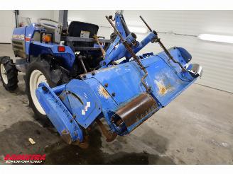 Iseki  TM15 11 KW Minitraktor + Frees 419 Uur picture 11
