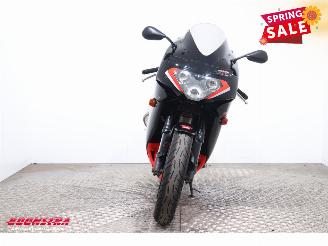 Aprilia  RSV 1000 Mille picture 6