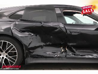 Porsche Taycan 89 kWh LED ACC Sport Chrono Bose Camera SHZ picture 11