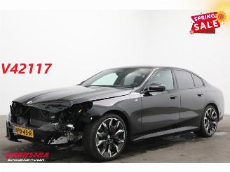 damaged passenger cars BMW 5-serie 520i M-Sport Pro Pano LED HUD 360° Memory Ventilatie LRHZ 2025/5
